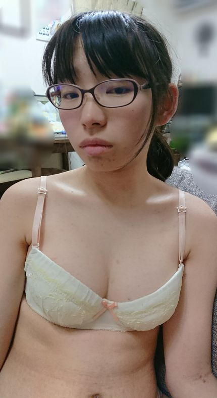 地味素人のエロ画像5