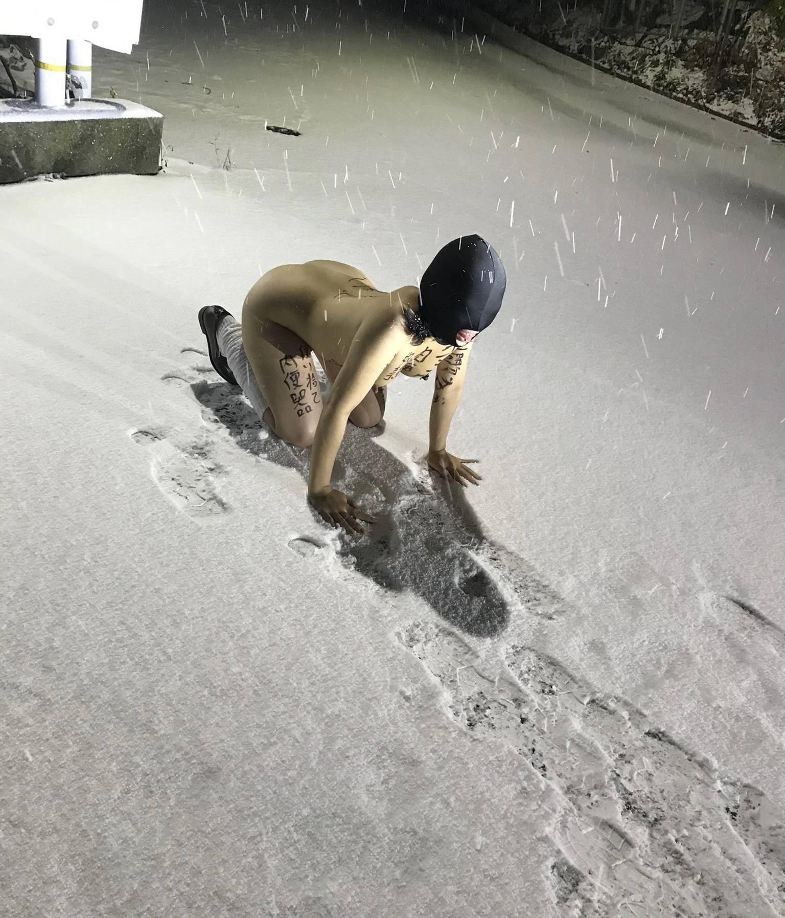 寒中露出エロ画像20231029171235