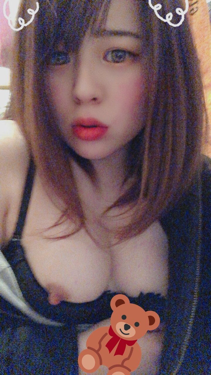 精神不安定なメンヘラバンギャの自撮りエロ画像（8）