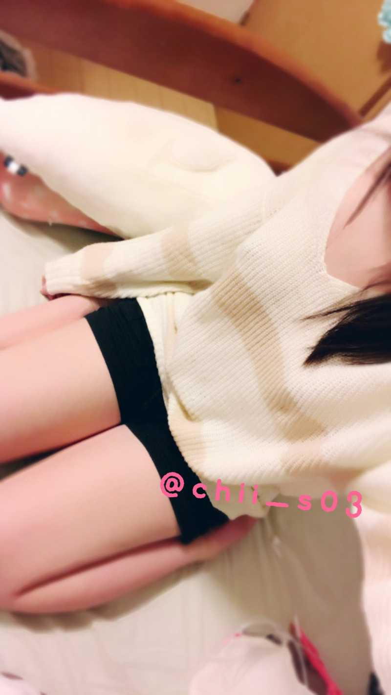裏垢女子ななやんの自撮りエロ画像（10）