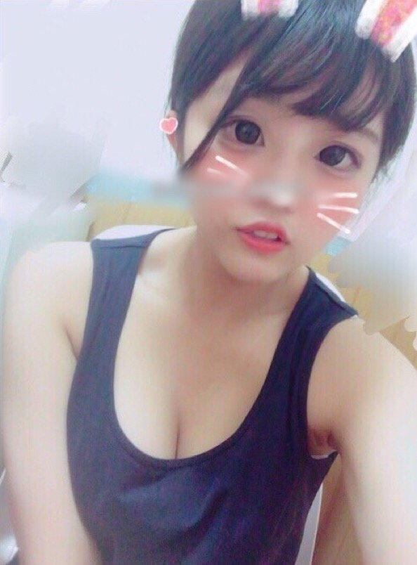 JKの巨乳おっぱいエロ画像20231021165106