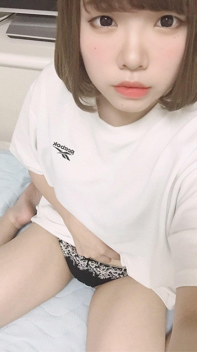 aiko激似素人の自撮りエロ画像（2）
