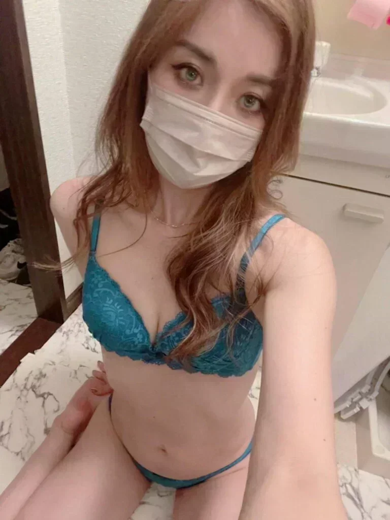 マスクギャルの自撮りエロ画像 0