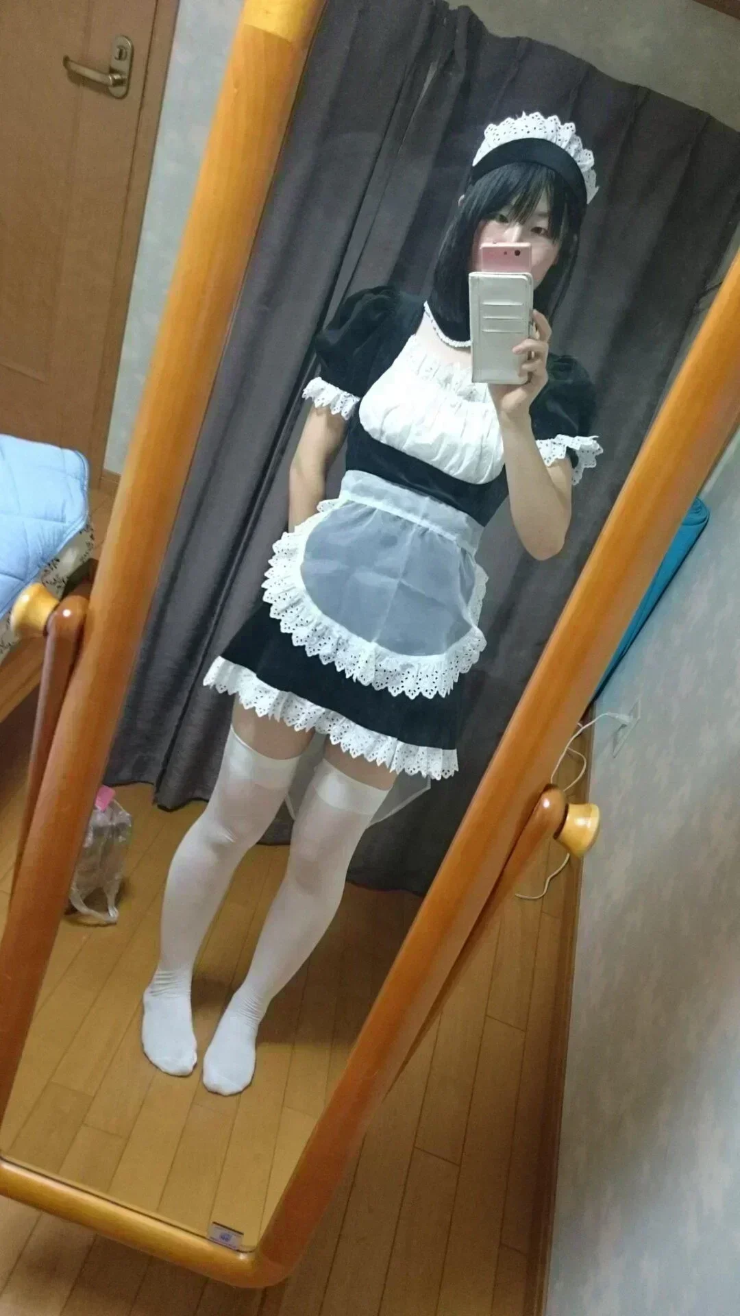 地味素人さんの鏡撮りエロ画像 0