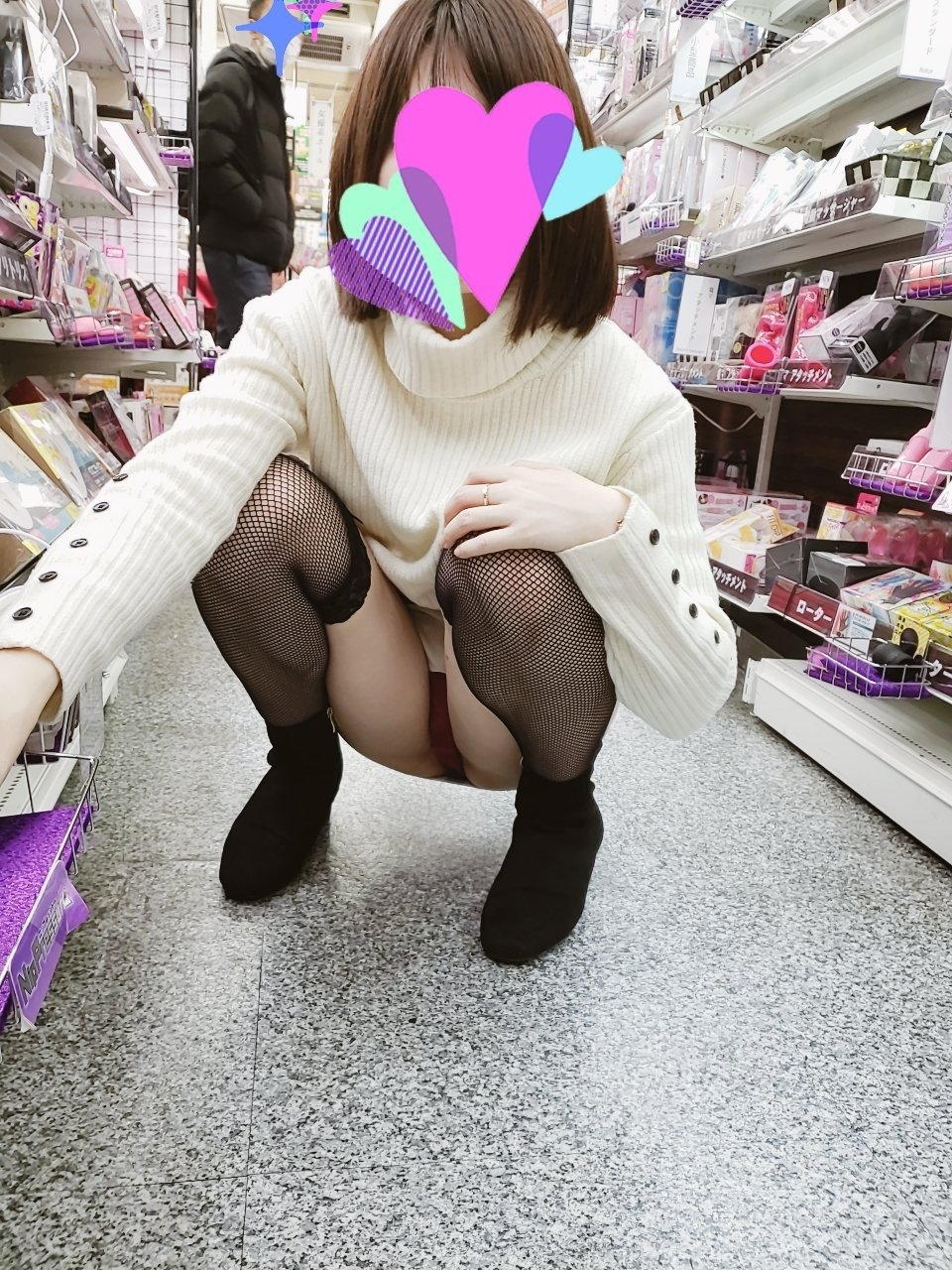 スマホで撮った露出エロ画像20231123183922