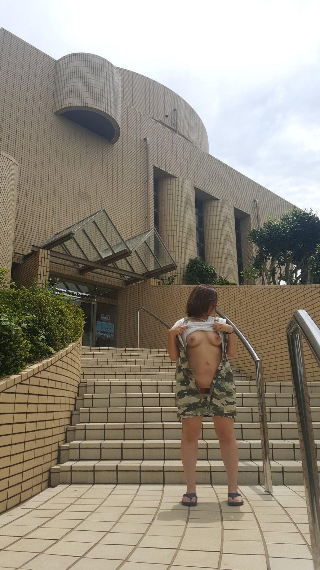 彼女のお母さんのエロ画像20231121174100