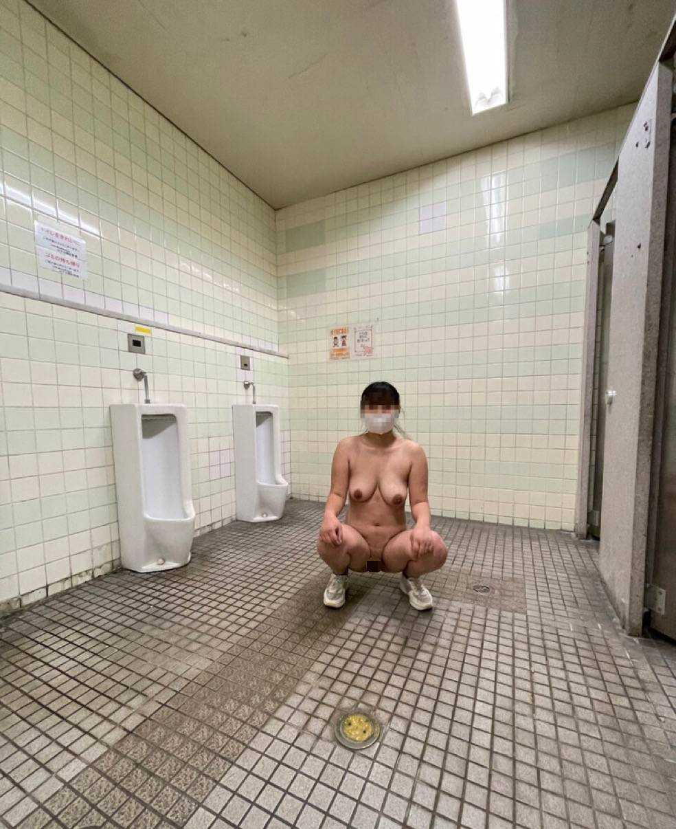 【素人】先生に調教されてる教え子の野外露出【エロ画像】（13）