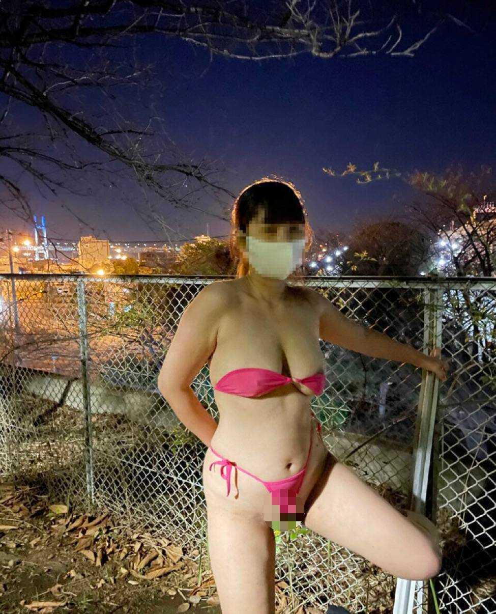 【素人】先生に調教されてる教え子の野外露出【エロ画像】（7）