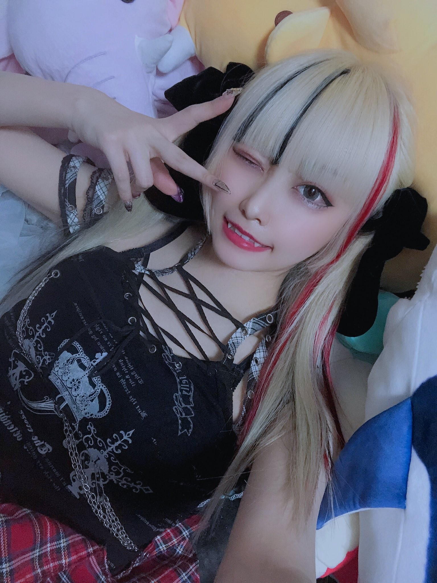 【病み系】メンヘラさん、ガチでやばいｗ【エロ画像】（9）