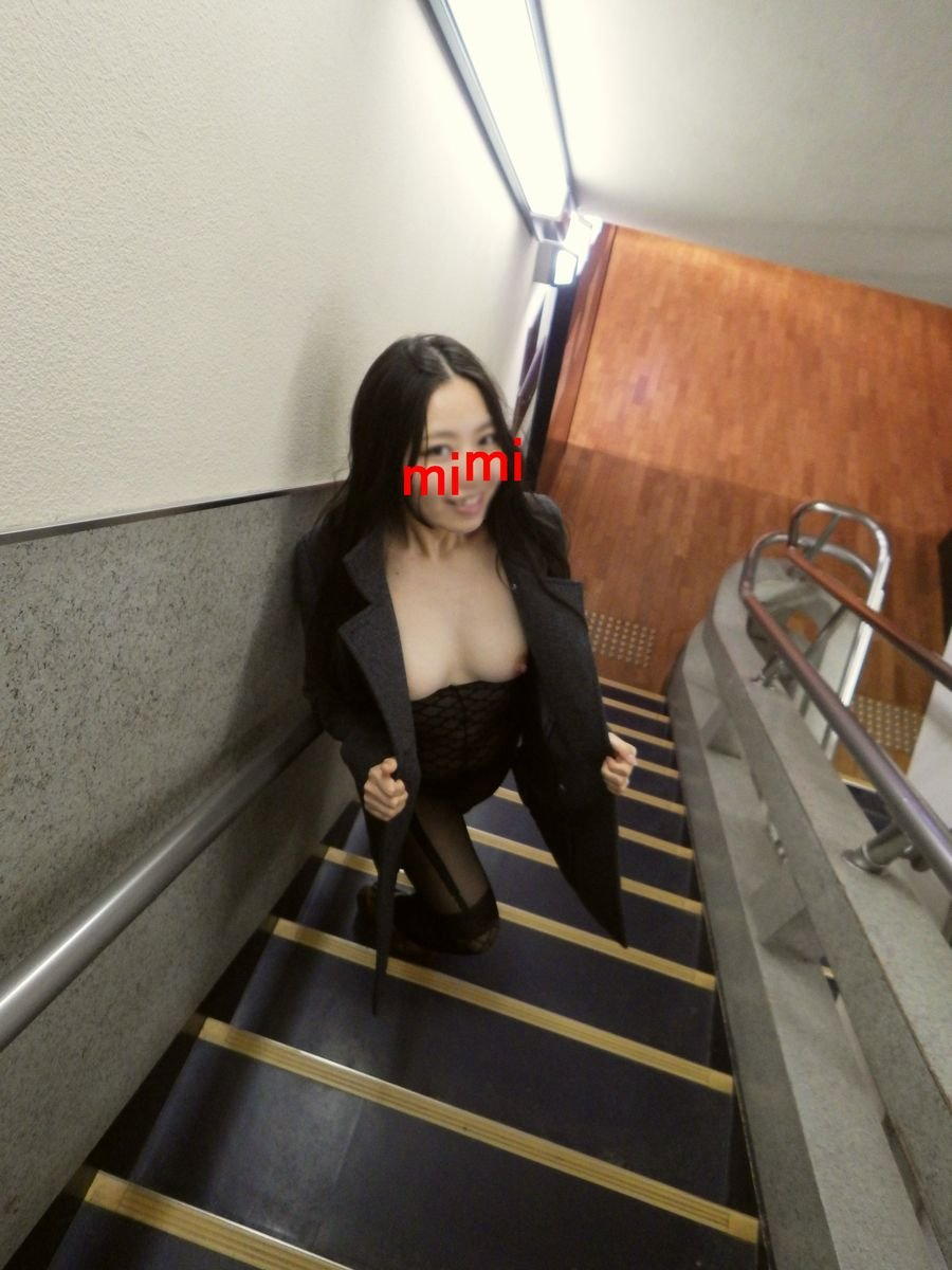 mimiちゃんの野外露出エロ画像20231121184833