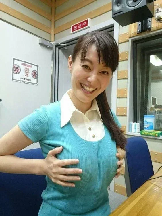 【竹中知華】爆乳女子アナがエロすぎるｗｗ【エロ画像】 0