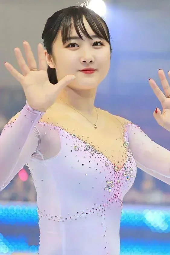 本田望結ちゃんの急成長したおっぱい【エロ画像】 0