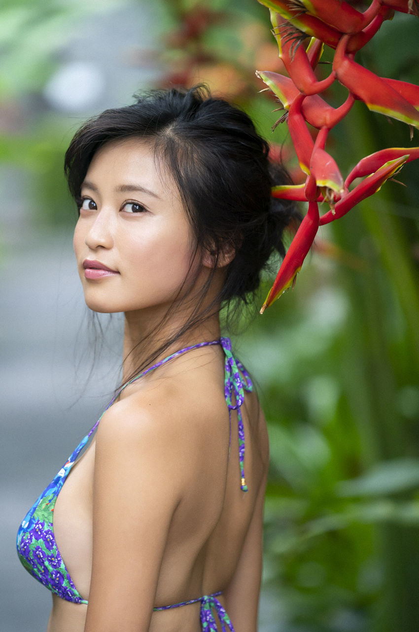 小島瑠璃子 爽やか元気娘に股間がムラムラMAX!【グラビアエロ画像】(32) 小島瑠璃子 爽やか元気娘に股間がムラムラMAX!【グラビアエロ画像】(32)
