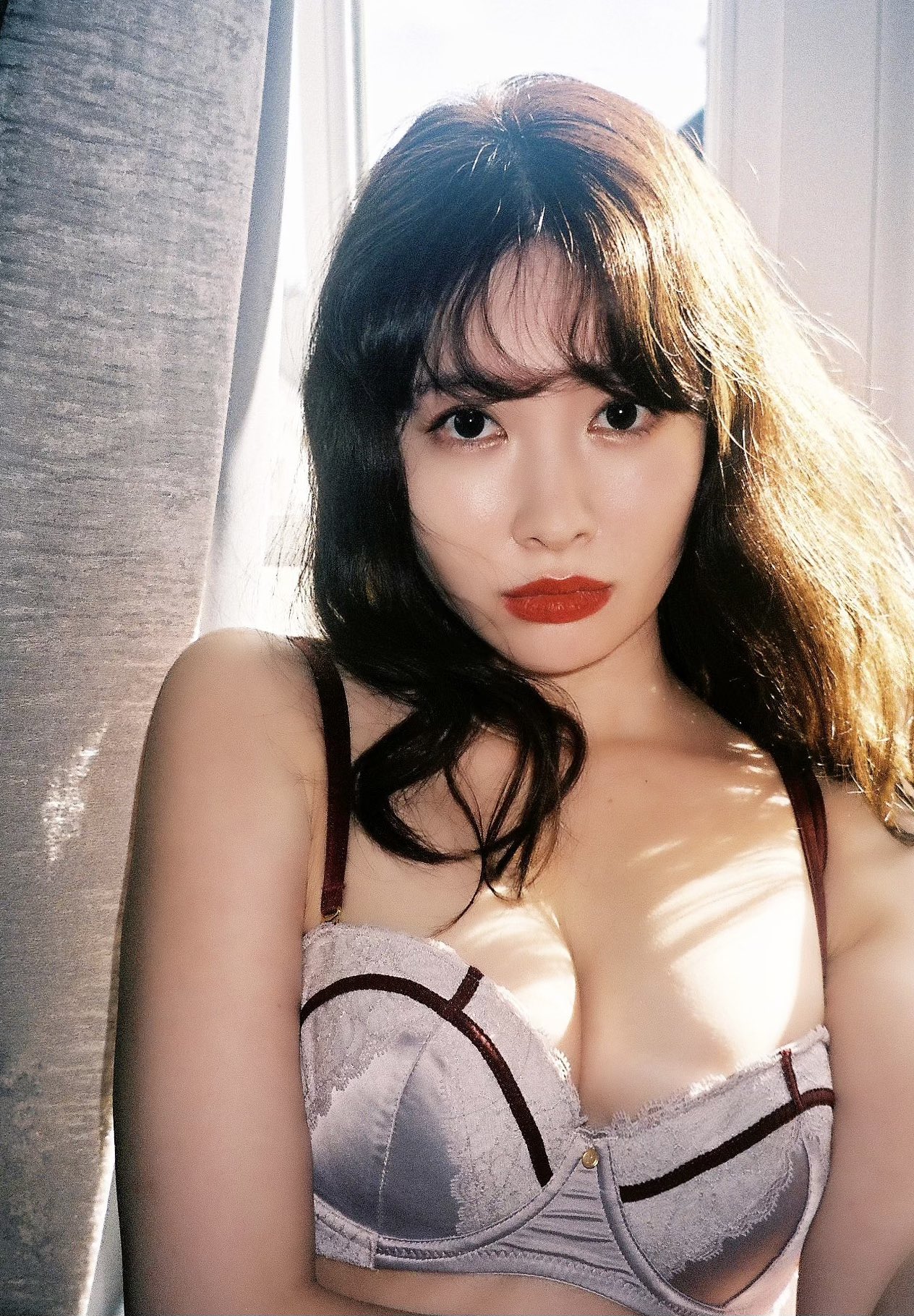 小嶋陽菜さん、かなりのえちえちボディw【グラビアエロ画像】(55) 小嶋陽菜さん、かなりのえちえちボディw【グラビアエロ画像】(55)