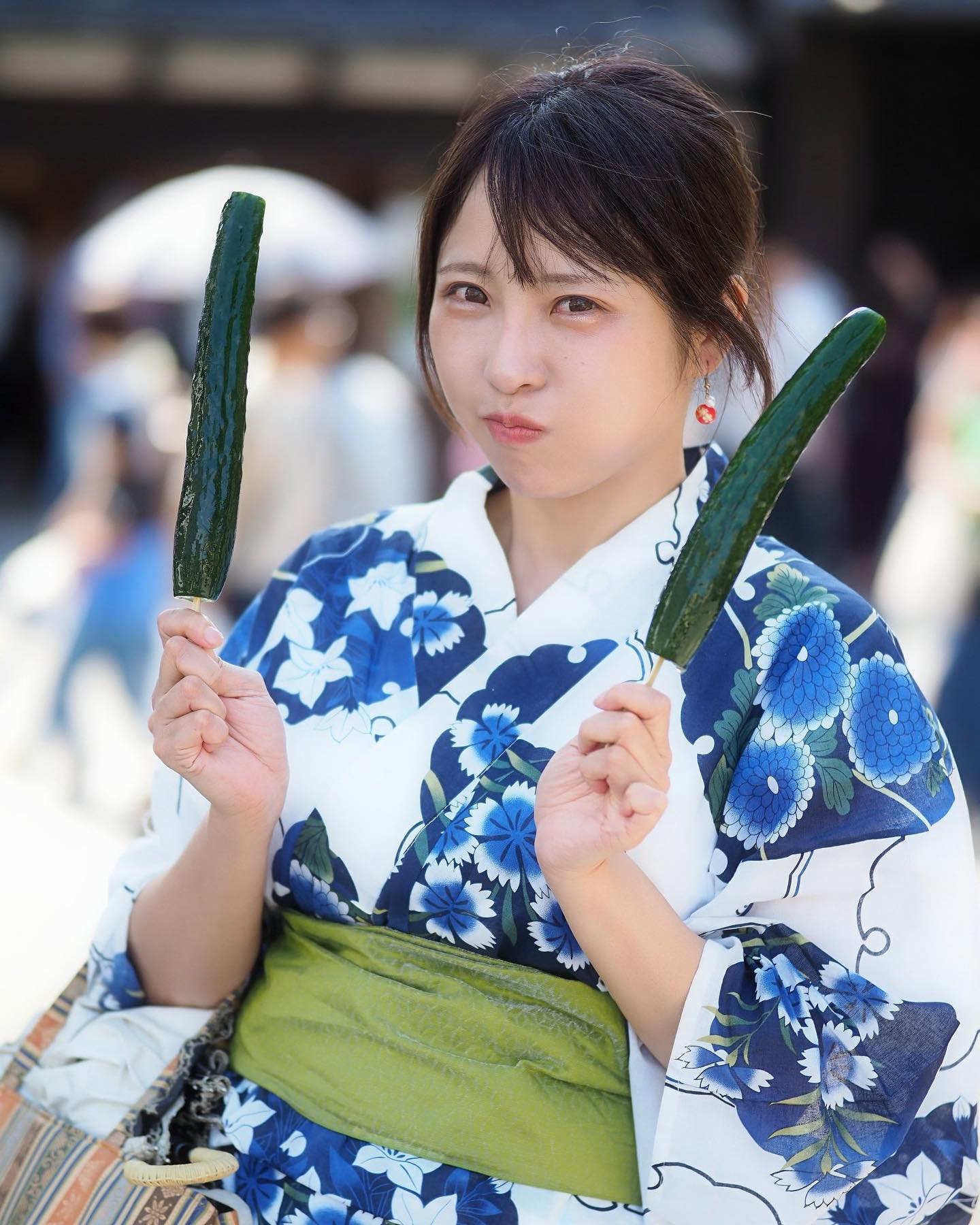 日下部ほたる IQ130のグラビアアイドルさん、Iカップ爆乳だったw【エロ画像】 7 日下部ほたる IQ130のグラビアアイドルさん、Iカップ爆乳だったw【エロ画像】 7