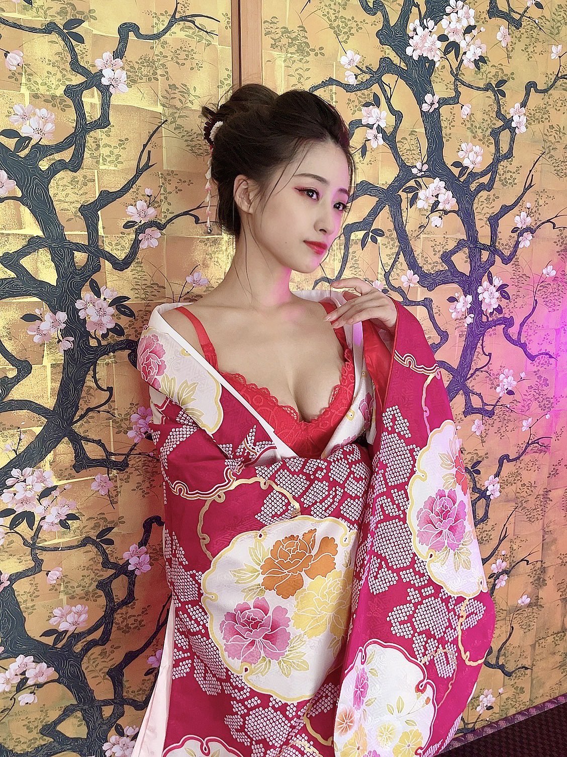 澄田綾乃 絶世の美女のグラビアがガチで抜ける!【エロ画像】 15 澄田綾乃 絶世の美女のグラビアがガチで抜ける!【エロ画像】 15