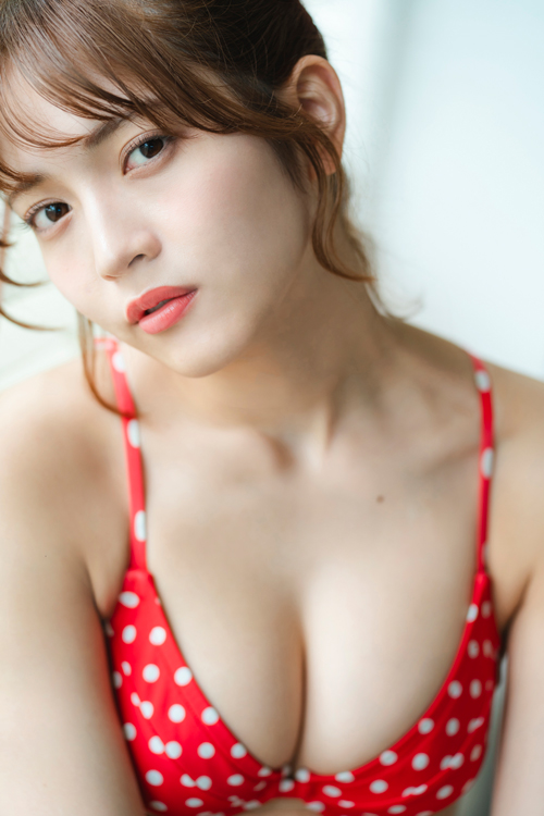 黒嵜菜々子 めちゃかわアイドルのグラビアが抜ける【エロ画像】(18) 黒嵜菜々子 めちゃかわアイドルのグラビアが抜ける【エロ画像】(18)