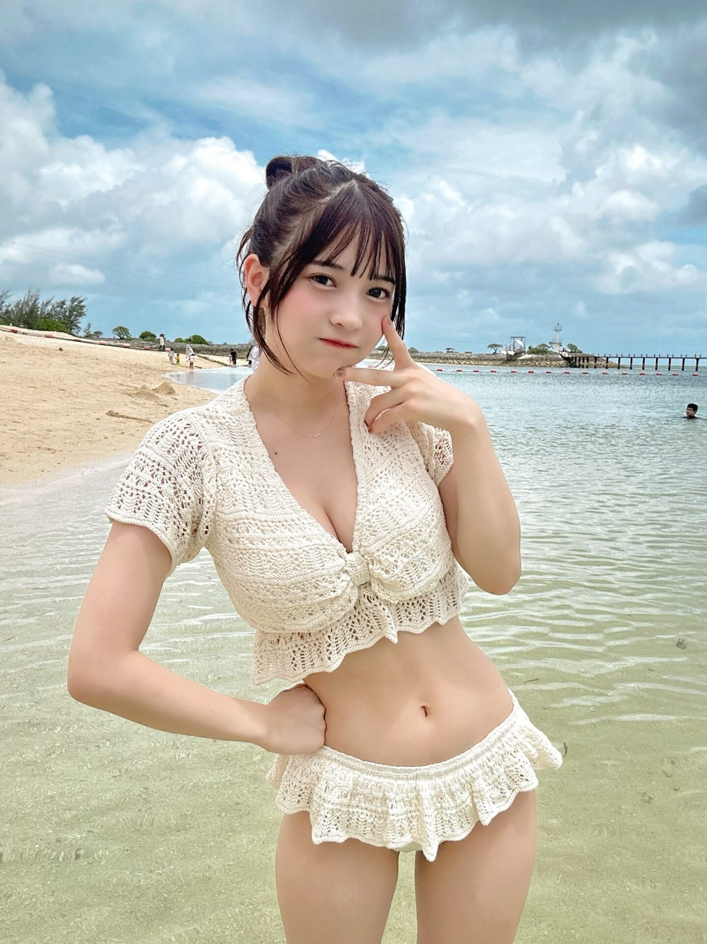 黒嵜菜々子 めちゃかわアイドルのグラビアが抜ける【エロ画像】(7) 黒嵜菜々子 めちゃかわアイドルのグラビアが抜ける【エロ画像】(7)