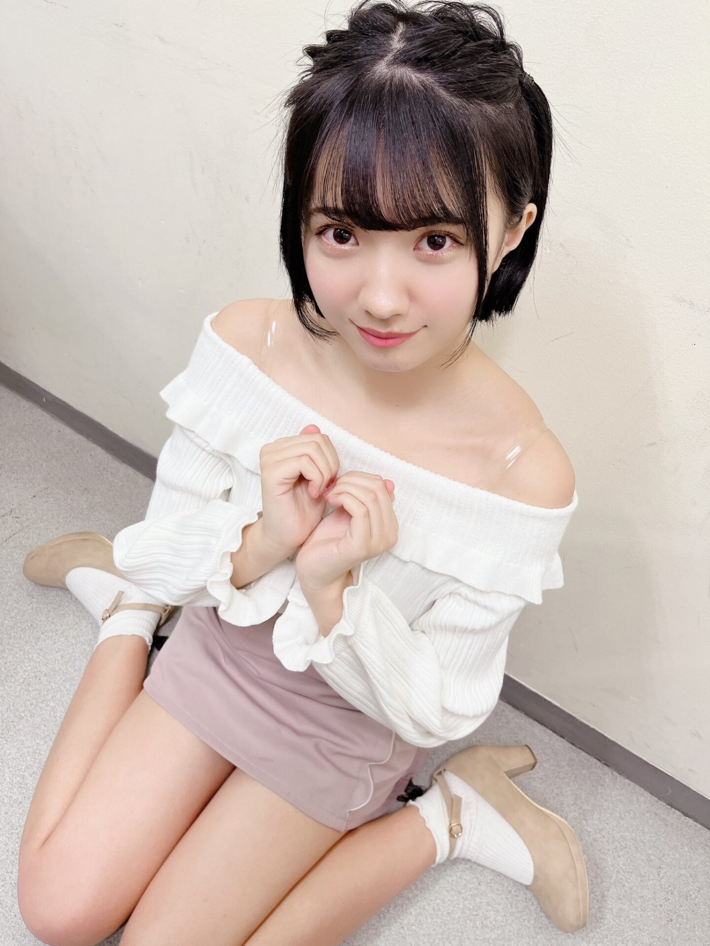 19歳の新人グラビアアイドル石井優希が可愛すぎる【エロ画像】(25) 19歳の新人グラビアアイドル石井優希が可愛すぎる【エロ画像】(25)