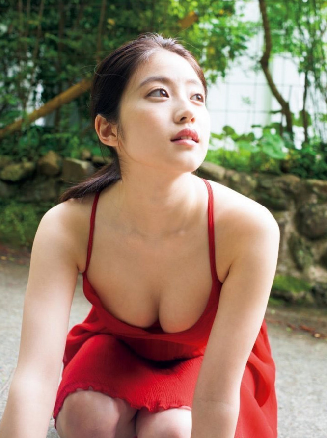 今田美桜のグラビアが超抜ける!【エロ画像】 2 今田美桜のグラビアが超抜ける!【エロ画像】 2