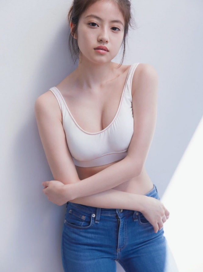 今田美桜のグラビアが超抜ける!【エロ画像】 137 今田美桜のグラビアが超抜ける!【エロ画像】 137