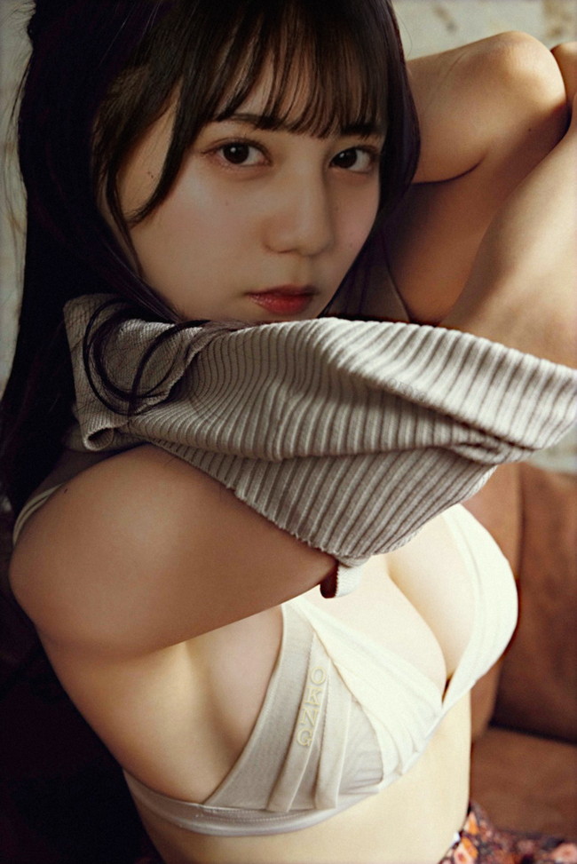 小坂菜緒のグラビアが激シコなんだがw【エロ画像】 14 小坂菜緒のグラビアが激シコなんだがw【エロ画像】 14