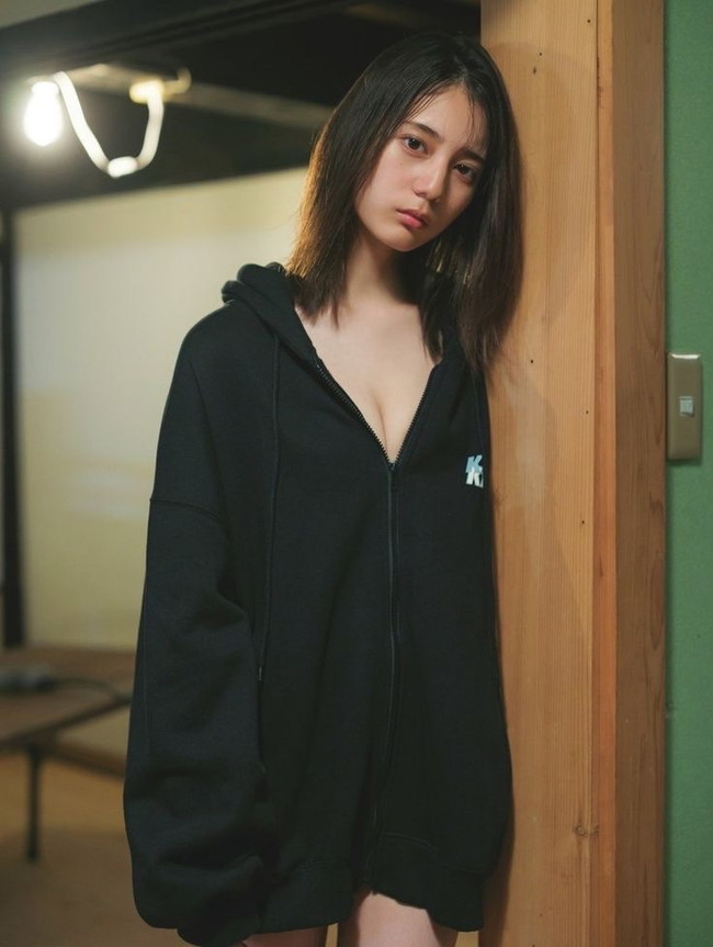 小坂菜緒のグラビアが激シコなんだがw【エロ画像】 30 小坂菜緒のグラビアが激シコなんだがw【エロ画像】 30