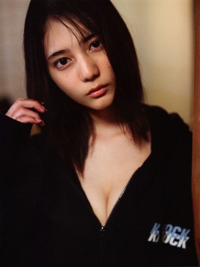 小坂菜緒のグラビアが激シコなんだがw【エロ画像】 31 小坂菜緒のグラビアが激シコなんだがw【エロ画像】 31