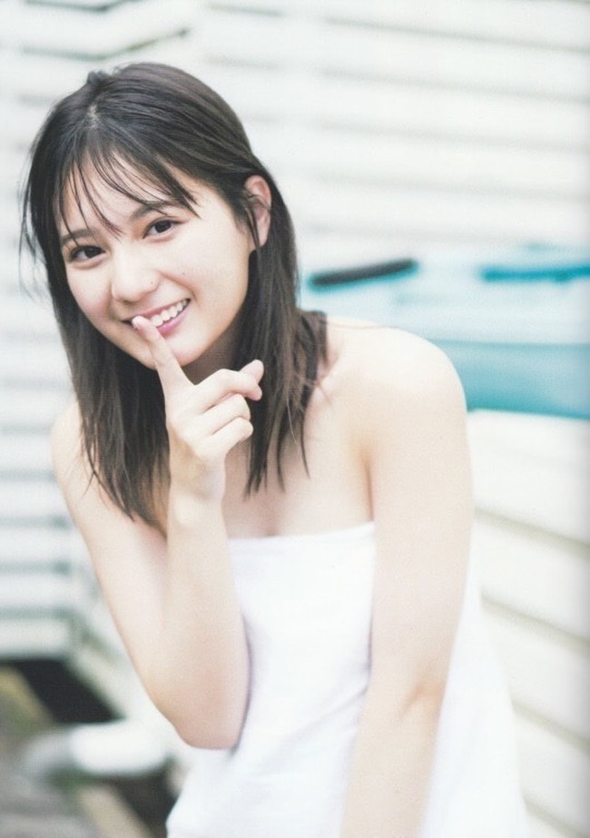 小坂菜緒のグラビアが激シコなんだがw【エロ画像】 32 小坂菜緒のグラビアが激シコなんだがw【エロ画像】 32