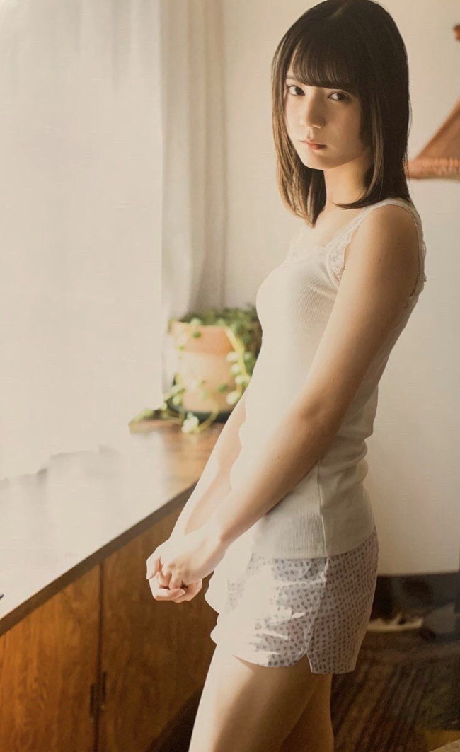 小坂菜緒のグラビアが激シコなんだがw【エロ画像】 102 小坂菜緒のグラビアが激シコなんだがw【エロ画像】 102