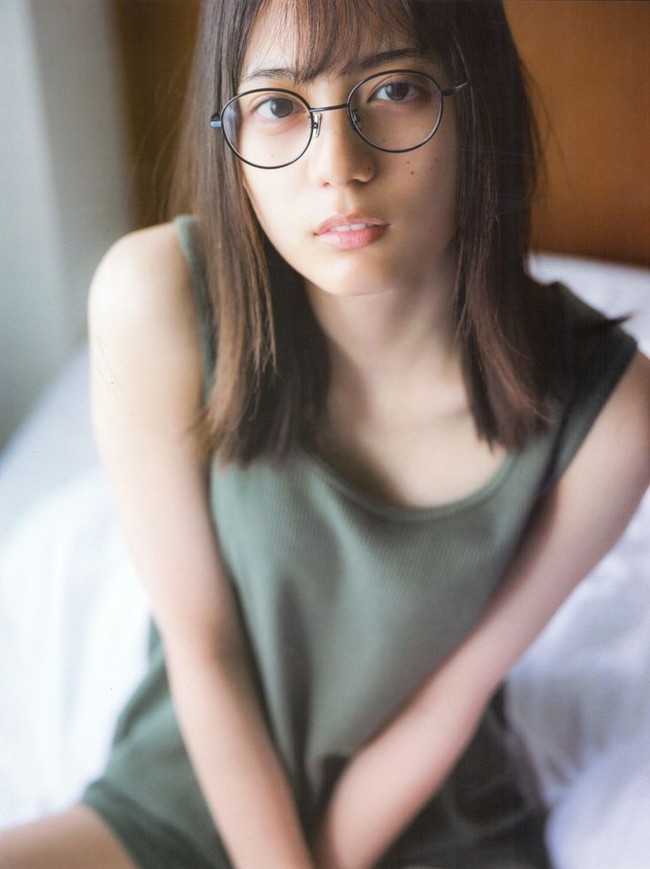 小坂菜緒のグラビアが激シコなんだがw【エロ画像】 103 小坂菜緒のグラビアが激シコなんだがw【エロ画像】 103