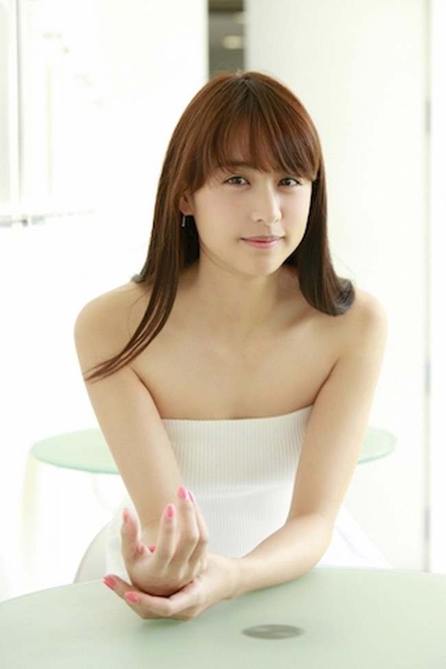 山本美月の美脚がガチで抜ける!【グラビアエロ画像】 40 山本美月の美脚がガチで抜ける!【グラビアエロ画像】 40