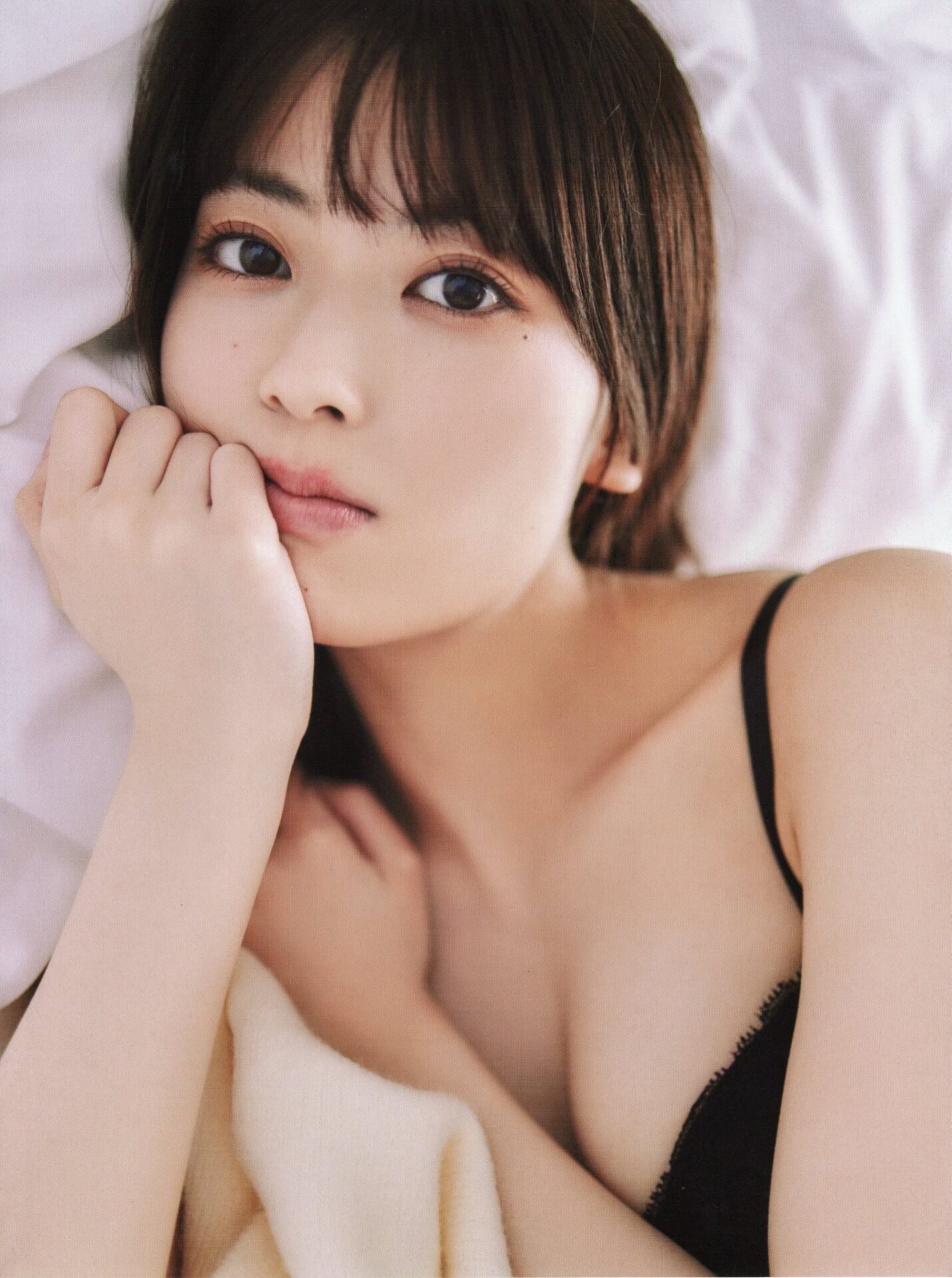 岩本蓮加(二十歳)のグラビアエロ画像【乃木坂46】 28 岩本蓮加(二十歳)のグラビアエロ画像【乃木坂46】 28