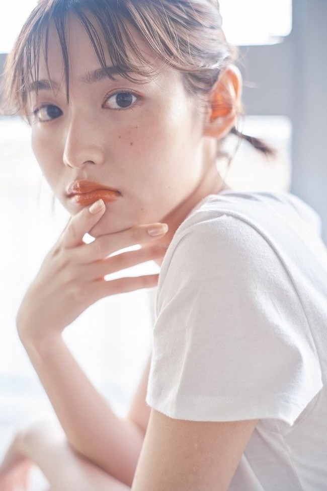 白石聖の透明感がやばいw【グラビアエロ画像】 6 白石聖の透明感がやばいw【グラビアエロ画像】 6