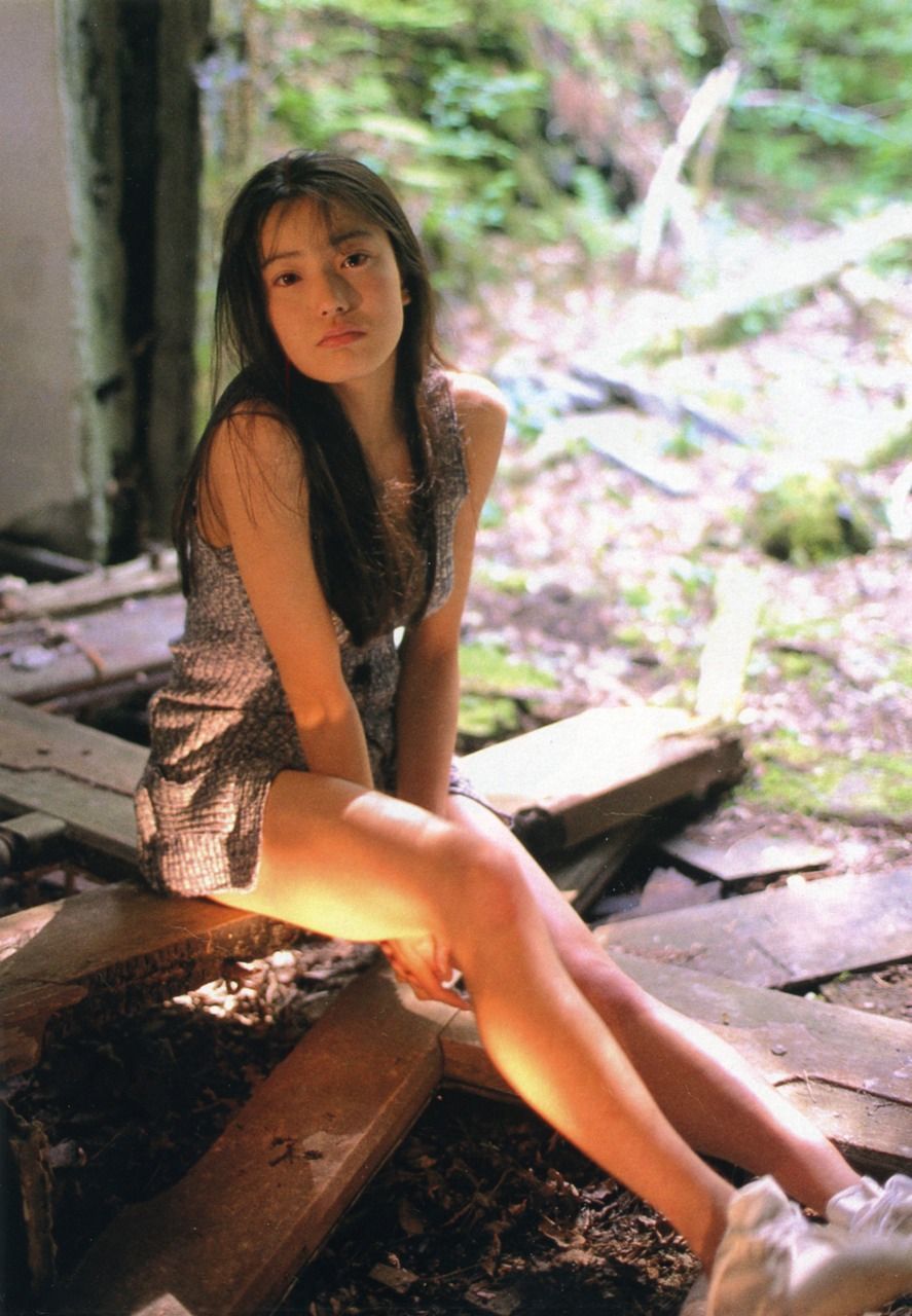 菅野美穂 芸能人のフルヌードがガチで抜ける【グラビアエロ画像】 21 菅野美穂 芸能人のフルヌードがガチで抜ける【グラビアエロ画像】 21