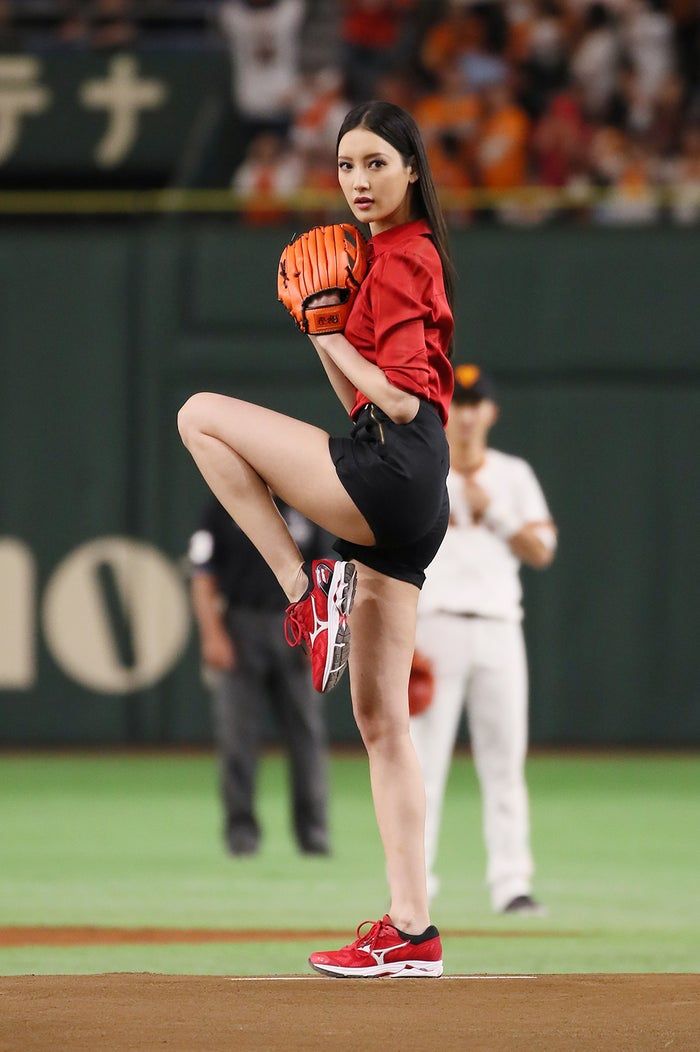 菜々緒 エロいデカ女、最高ww【グラビアエロ画像】 33 菜々緒 エロいデカ女、最高ww【グラビアエロ画像】 33