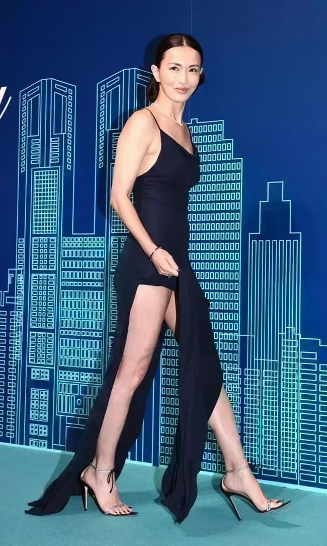 長谷川京子 ハセキョンの透け乳首えっど!【グラビアエロ画像】 5 長谷川京子 ハセキョンの透け乳首えっど!【グラビアエロ画像】 5