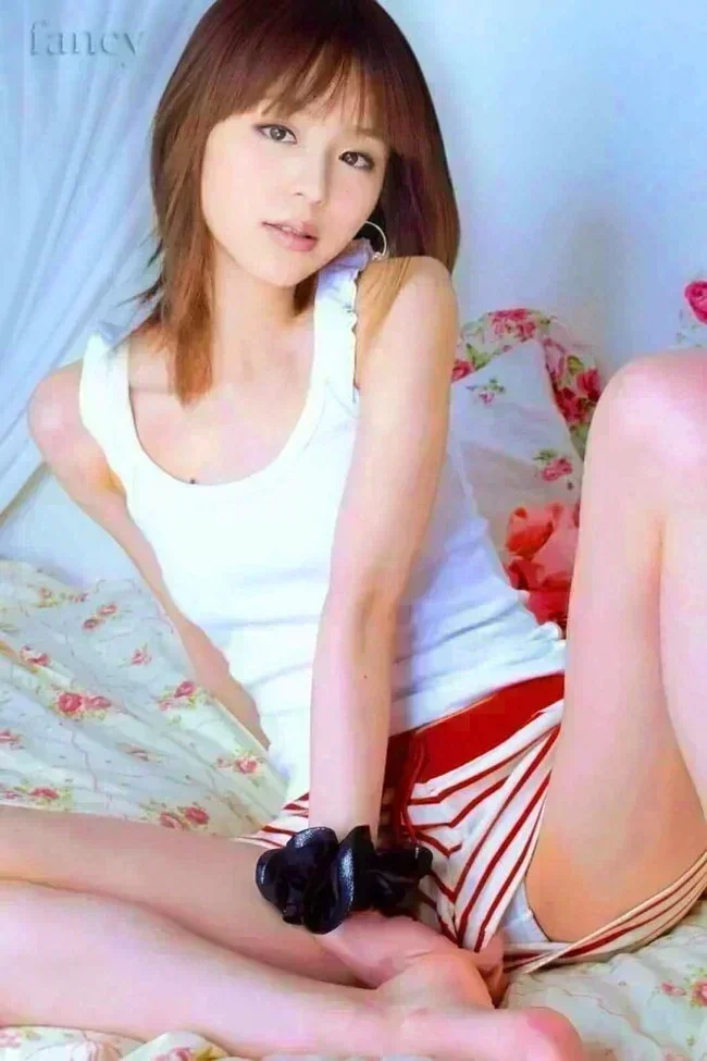 平野綾とかいうヤリマン声優ww【グラビアエロ画像】 26 平野綾とかいうヤリマン声優ww【グラビアエロ画像】 26