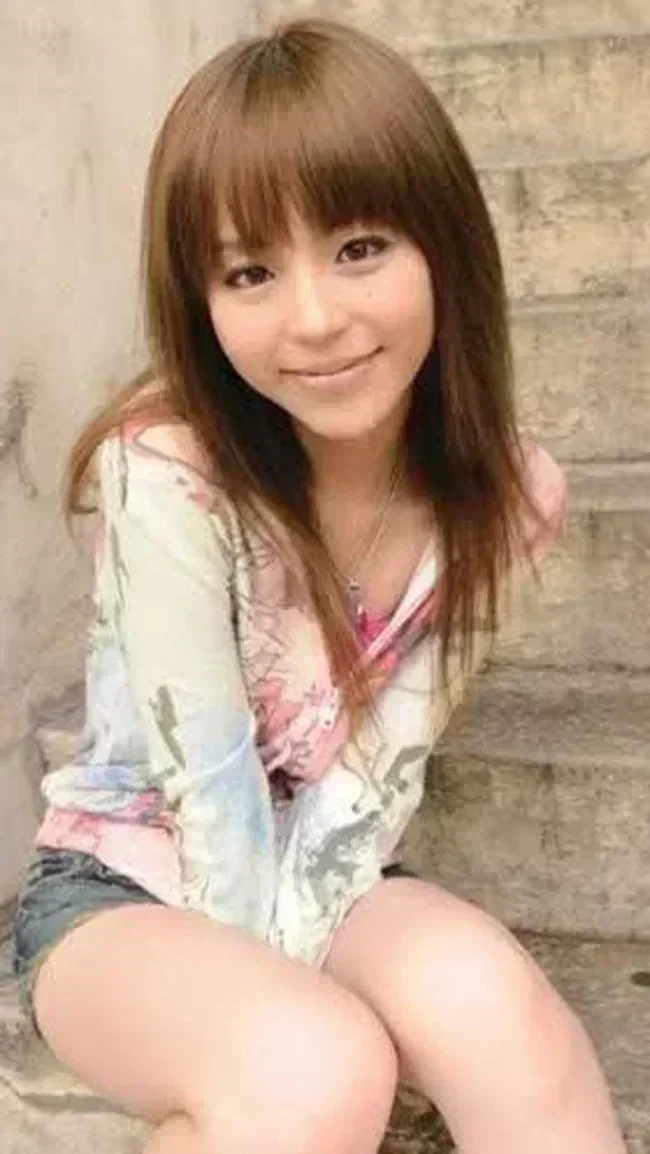 平野綾とかいうヤリマン声優ww【グラビアエロ画像】 57 平野綾とかいうヤリマン声優ww【グラビアエロ画像】 57