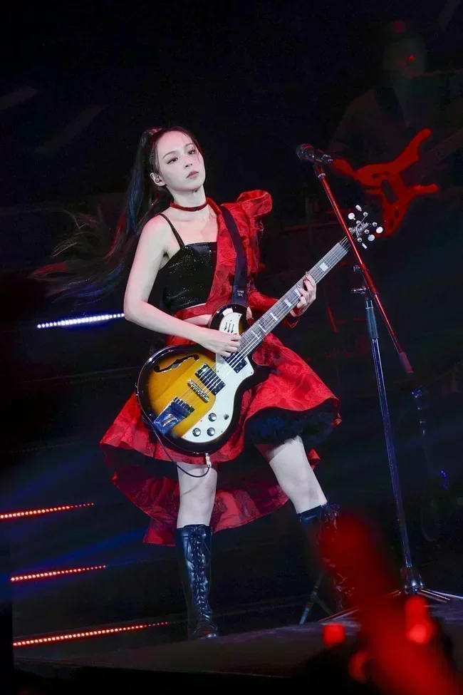 平野綾とかいうヤリマン声優ww【グラビアエロ画像】 47 平野綾とかいうヤリマン声優ww【グラビアエロ画像】 47