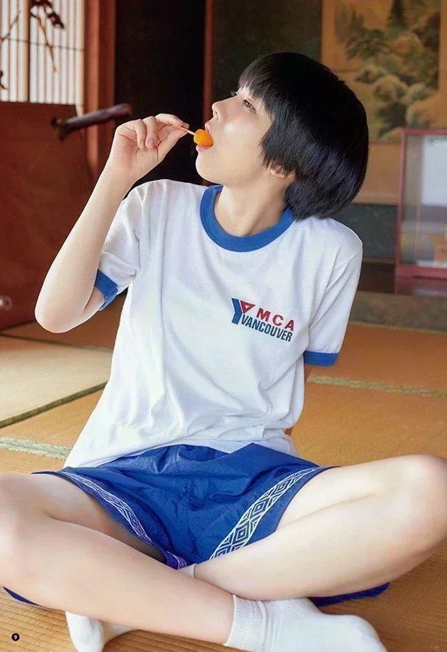 松本穂香の脇、生足、フェラ顔!【グラビアエロ画像】 0 松本穂香の脇、生足、フェラ顔!【グラビアエロ画像】 0