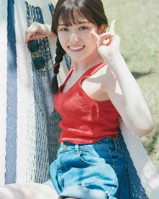 松村沙友理の手ぶら、疑似フェラ、乳揉み!【グラビアエロ画像】 81 松村沙友理の手ぶら、疑似フェラ、乳揉み!【グラビアエロ画像】 81