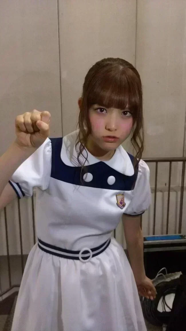 松村沙友理の手ぶら、疑似フェラ、乳揉み!【グラビアエロ画像】 101 松村沙友理の手ぶら、疑似フェラ、乳揉み!【グラビアエロ画像】 101