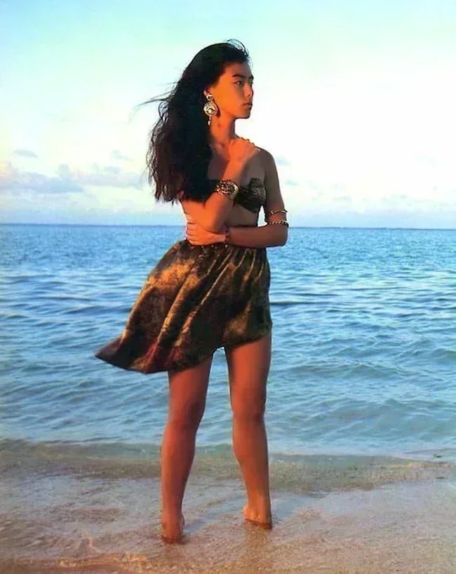 田中律子の水着、疑似フェラ、イキ顔!【グラビアエロ画像】 26 田中律子の水着、疑似フェラ、イキ顔!【グラビアエロ画像】 26