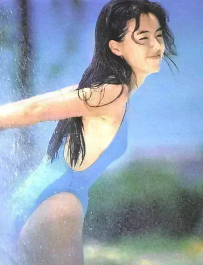 田中律子の水着、疑似フェラ、イキ顔!【グラビアエロ画像】 30 田中律子の水着、疑似フェラ、イキ顔!【グラビアエロ画像】 30