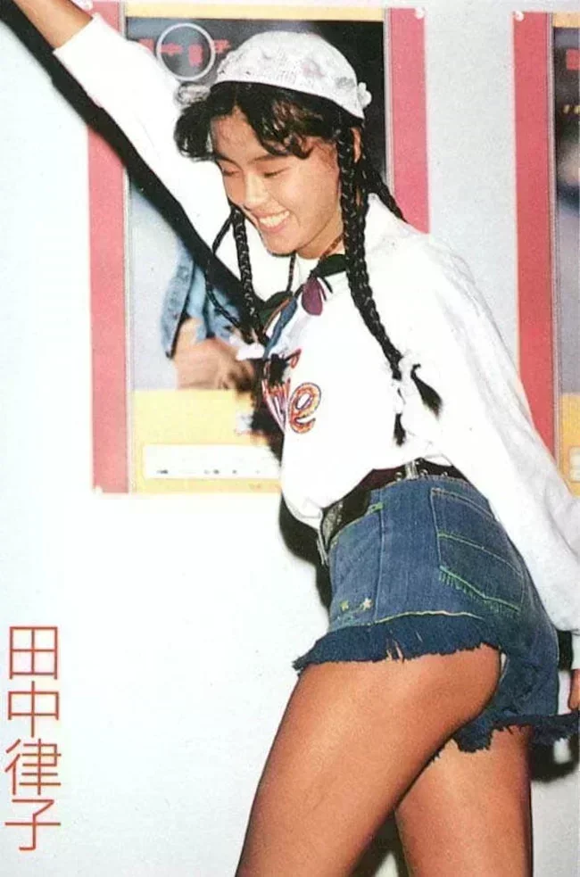 田中律子の水着、疑似フェラ、イキ顔!【グラビアエロ画像】 33 田中律子の水着、疑似フェラ、イキ顔!【グラビアエロ画像】 33