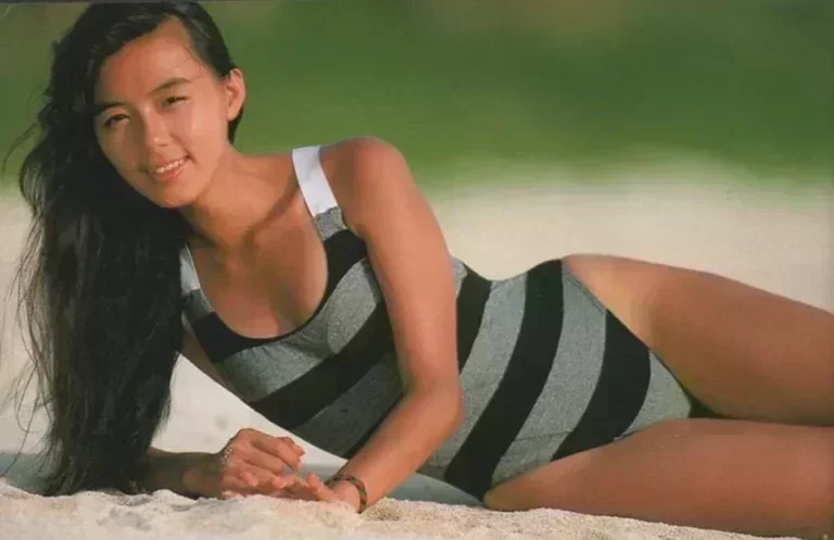 田中律子の水着、疑似フェラ、イキ顔!【グラビアエロ画像】 34 田中律子の水着、疑似フェラ、イキ顔!【グラビアエロ画像】 34