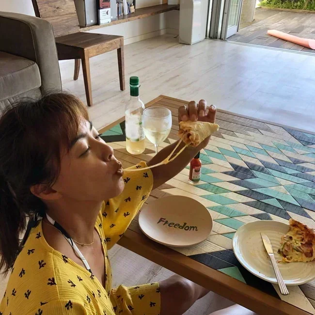 田中律子の水着、疑似フェラ、イキ顔!【グラビアエロ画像】 46 田中律子の水着、疑似フェラ、イキ顔!【グラビアエロ画像】 46