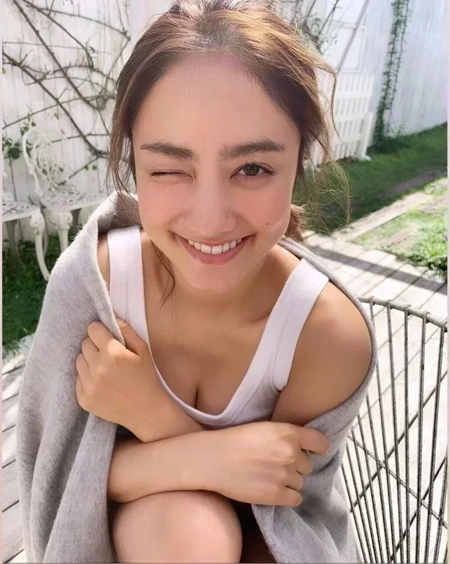 谷まりあのおっぱいがガチででかいｗ【グラビアエロ画像】 0