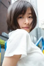 森七菜さん、隠れ巨乳のＤカップ【グラビアエロ画像】　